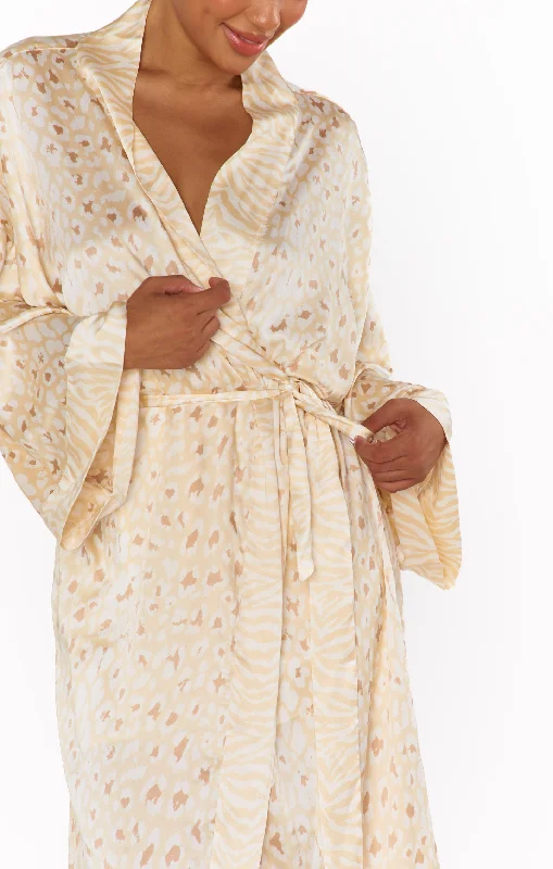 Mumu x Curateur The Harlow Robe ~ Animal Print